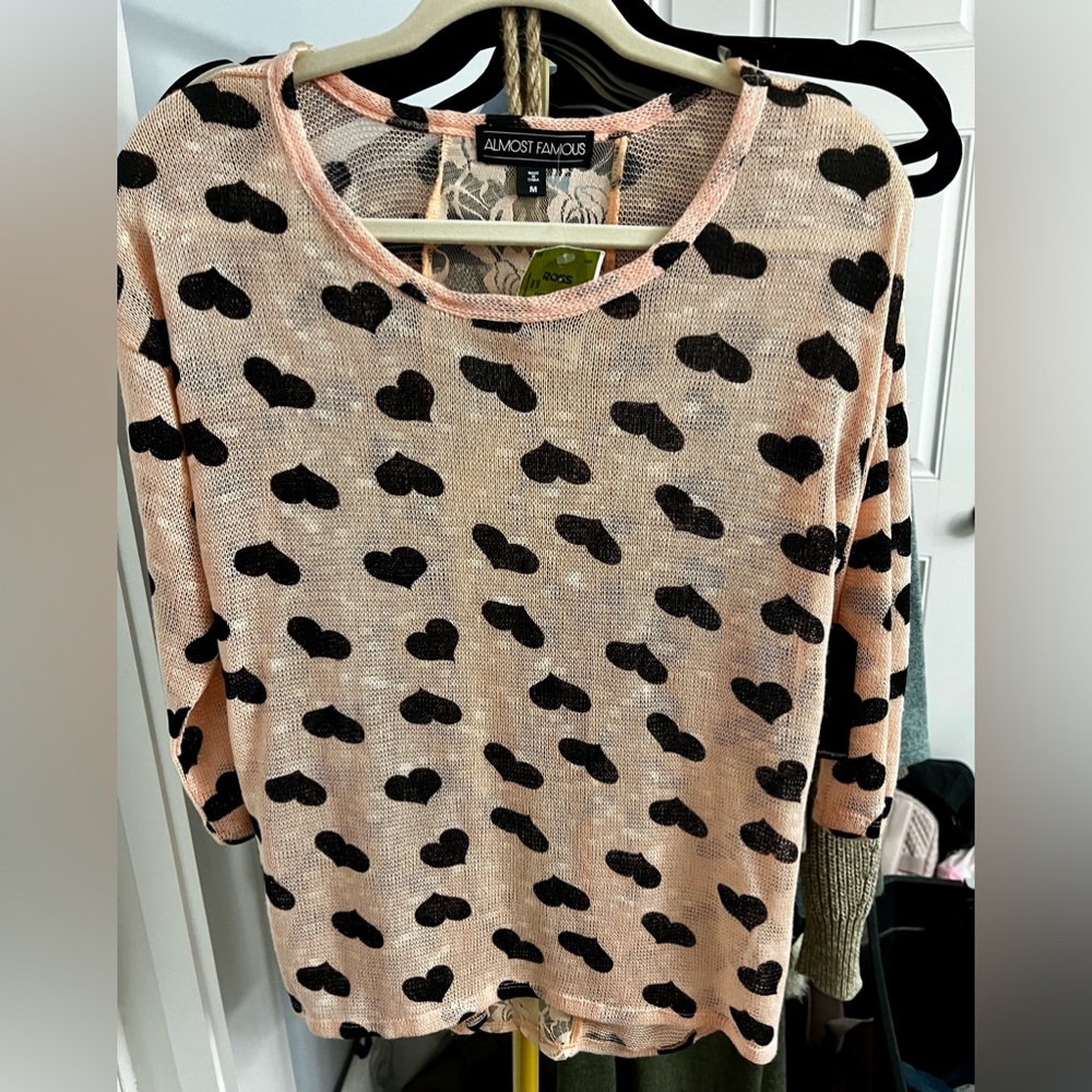 💜New💜 Valentine’s Hearts 3/4 Sleeve Sweater